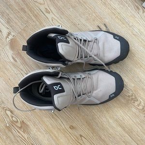 Swiss Engineering Cloudrock Waterproof hiking shoes in beige.